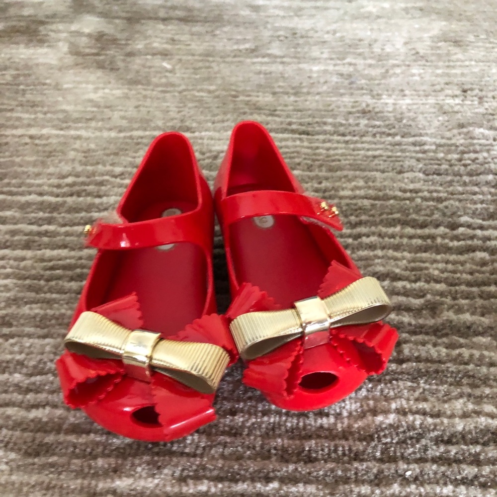 Toddler shoes